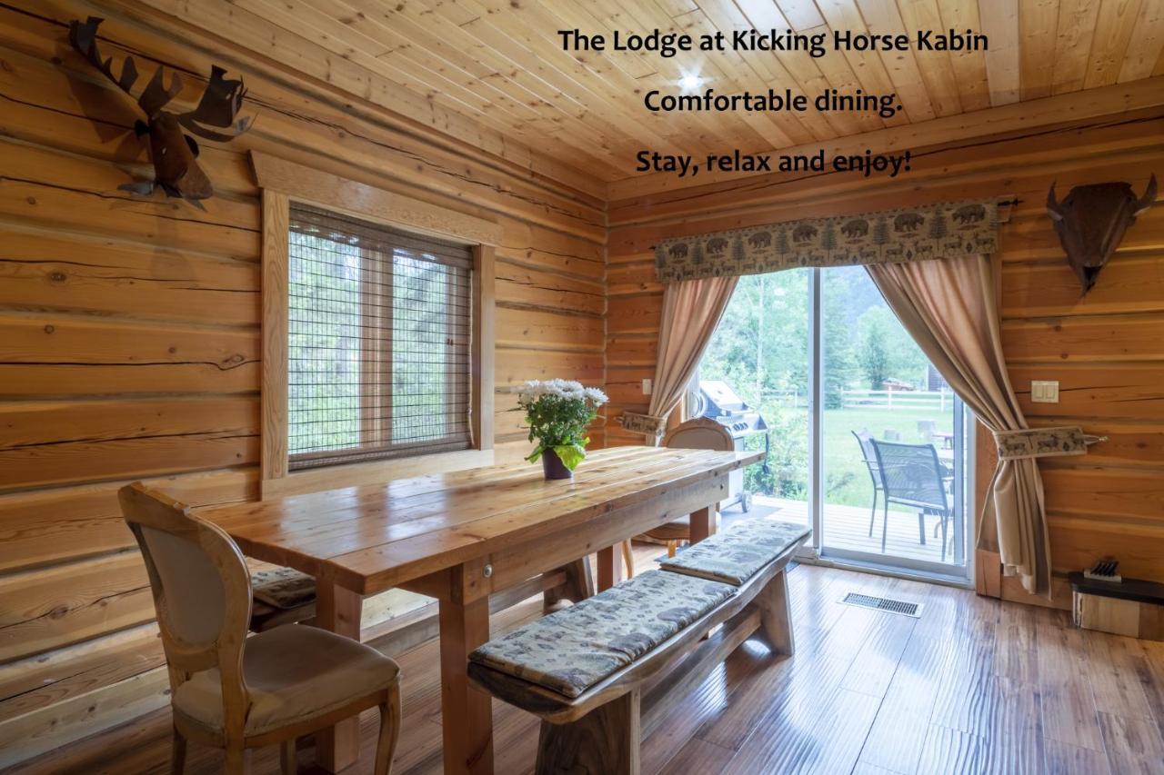 Kicking Horse Kabins Golden Esterno foto
